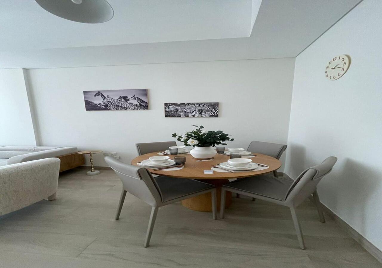 Greek Views 1 Bedroom Azizi With Terrace Apartment Dubai