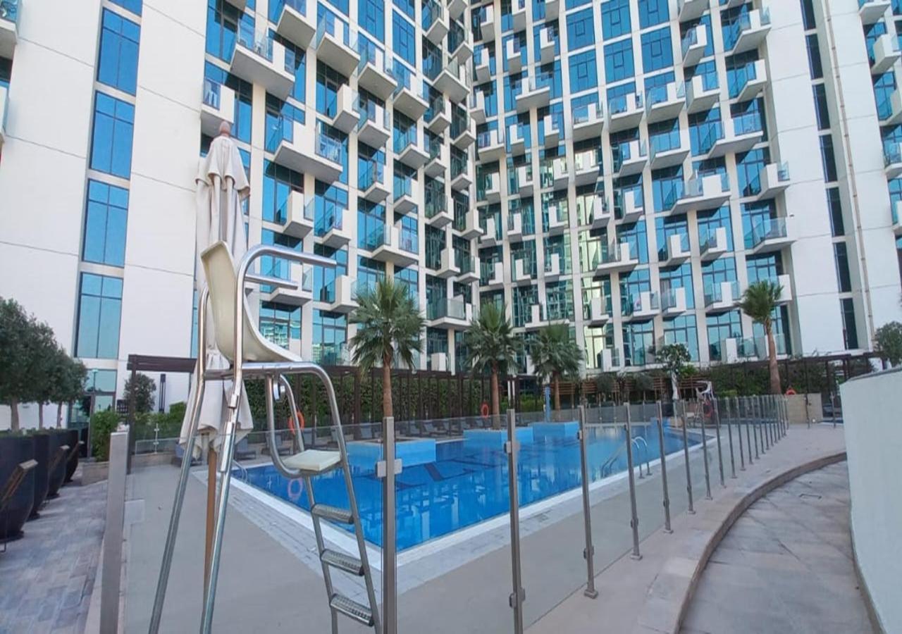 Greek Views 1 Bedroom Azizi With Terrace * Dubai